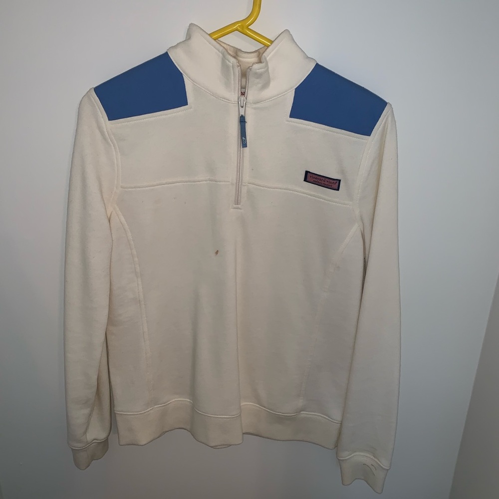 White and blue vineyard vines show shirt